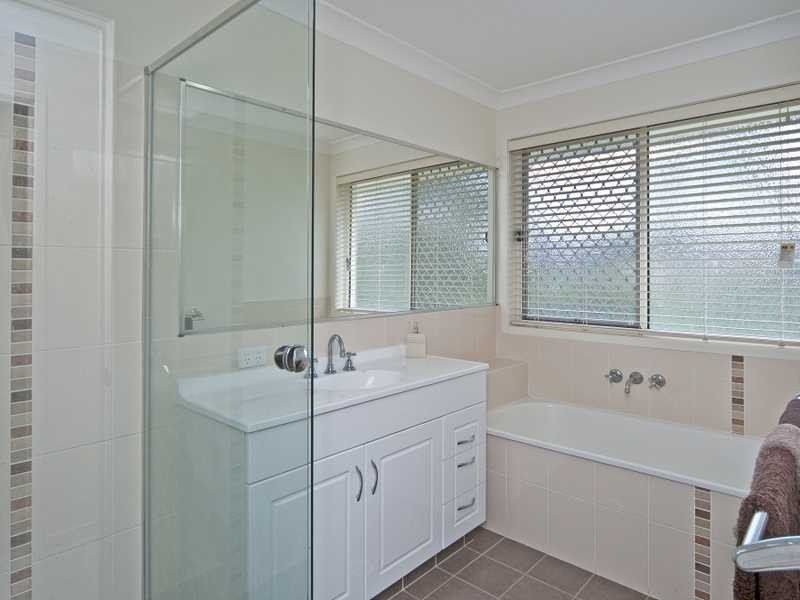 Pine Mountain QLD 4306