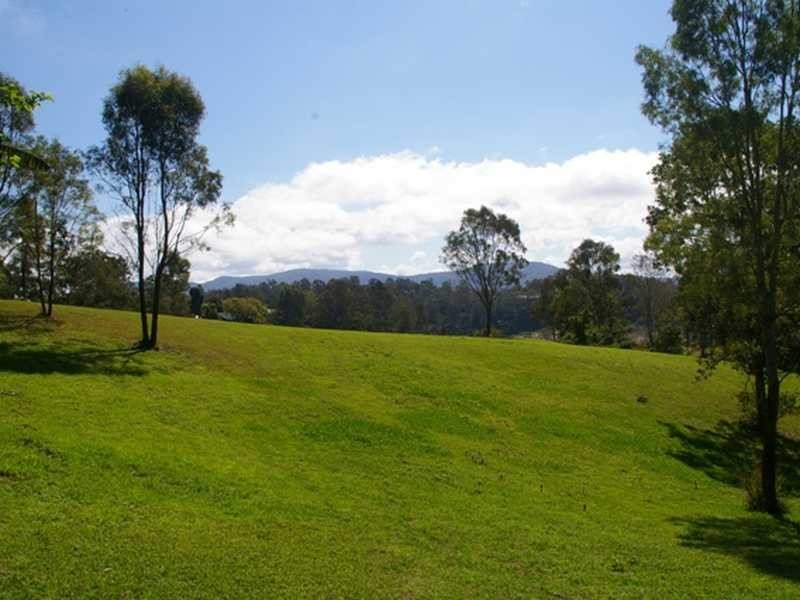 23 Lachlan Place, Karalee QLD 4306