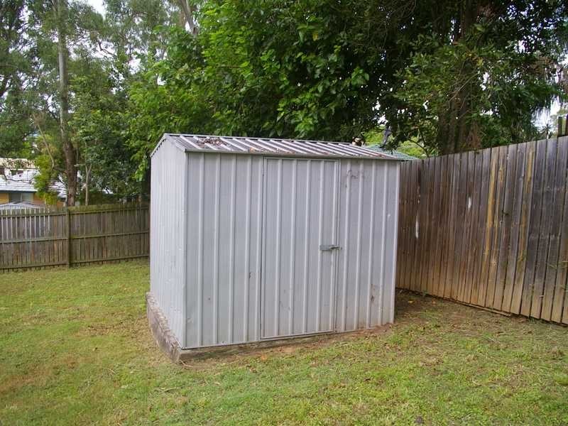 6 Lang Court, Goodna QLD 4300