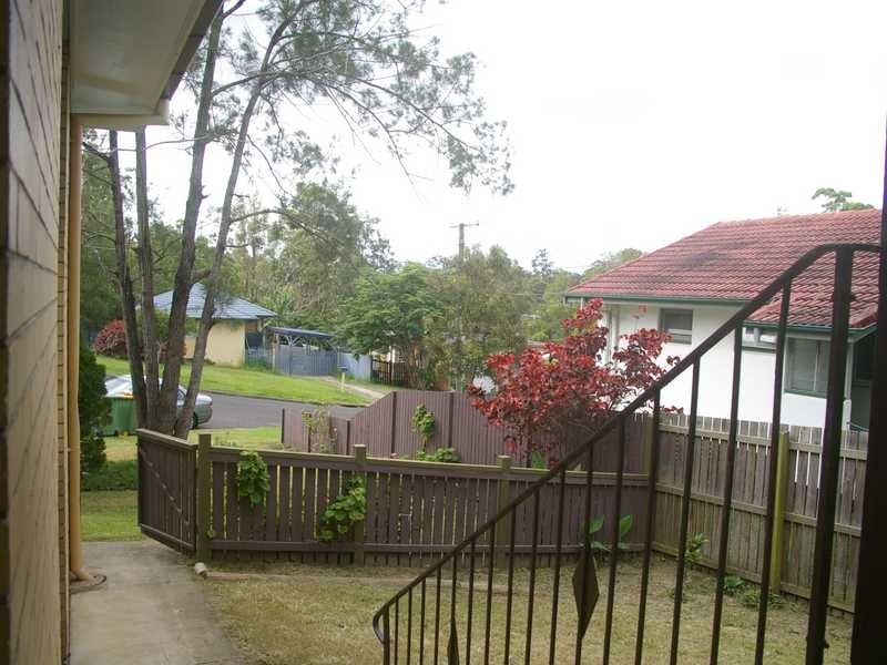 6 Lang Court, Goodna QLD 4300