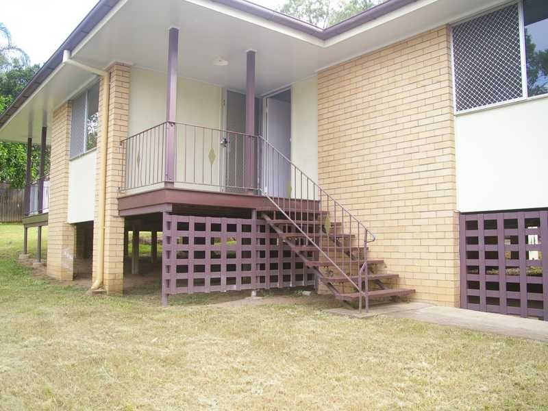 6 Lang Court, Goodna QLD 4300