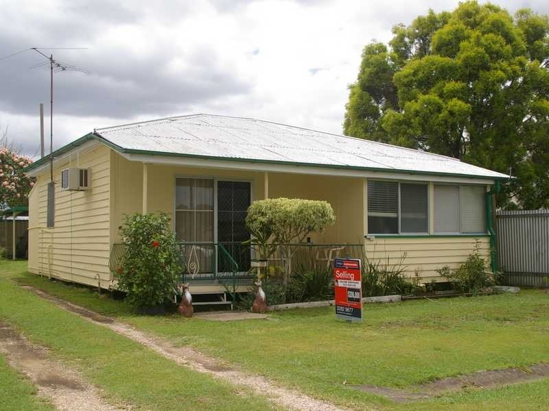 24 Flint Street, North Ipswich QLD 4305