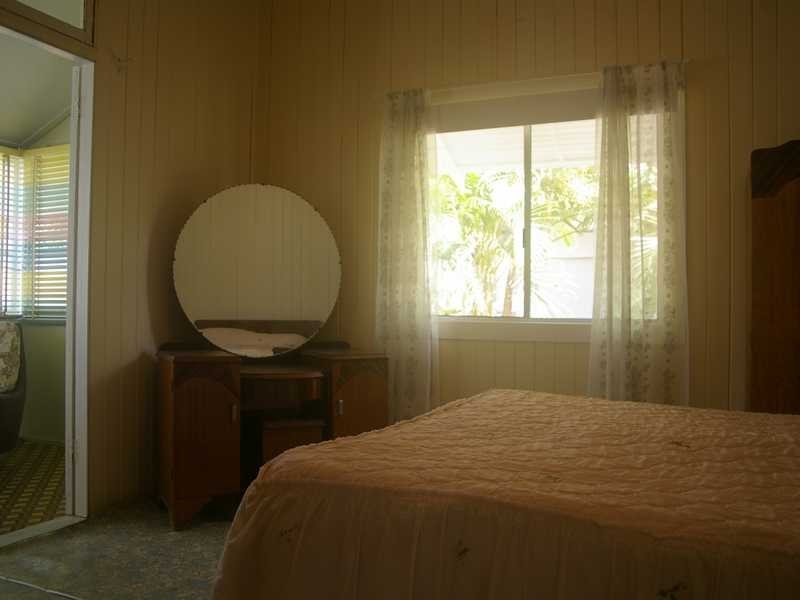 8 Albert Street, North Ipswich QLD 4305