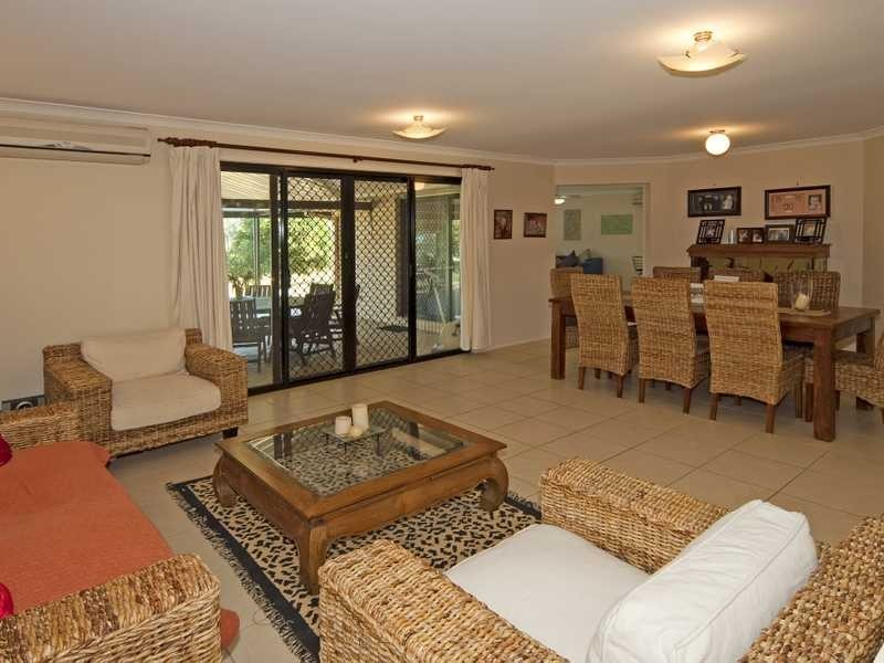 2 Paroo Place, Karalee QLD 4306