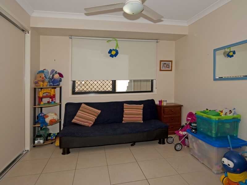2 Paroo Place, Karalee QLD 4306