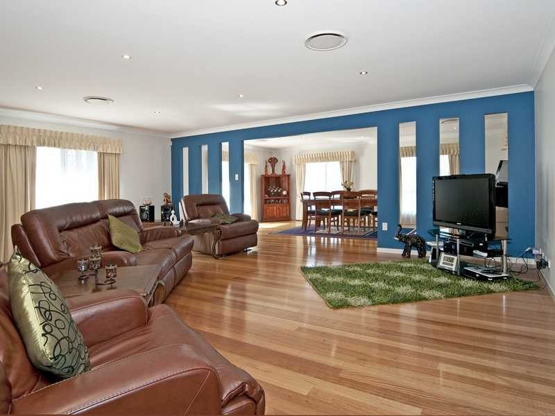 5 Whitewood Crescent, Brookwater QLD 4300
