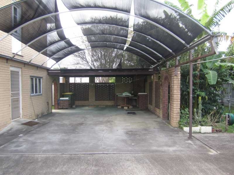 19 Blackwood Street, East Ipswich QLD 4305