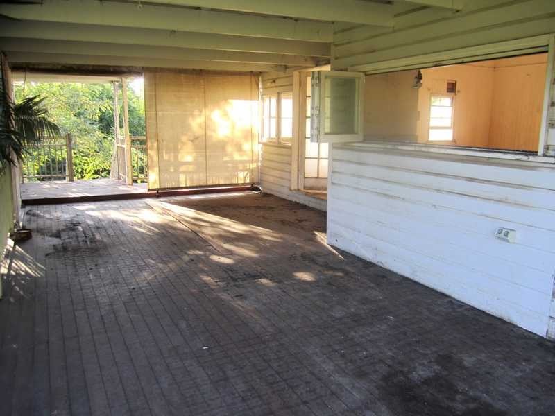 11 Burke Street, Barellan Point QLD 4306