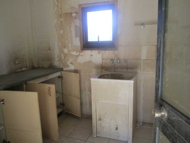 11 Burke Street, Barellan Point QLD 4306