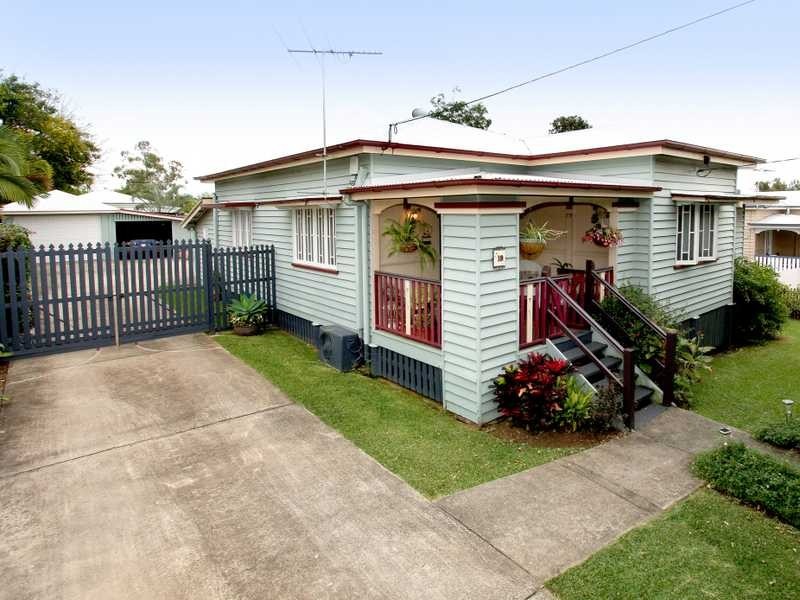 19 Joffre Street, Booval QLD 4304
