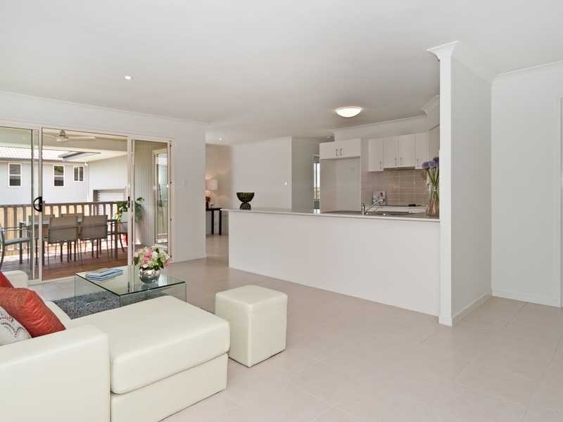 33B Margaret Street, Silkstone QLD 4304