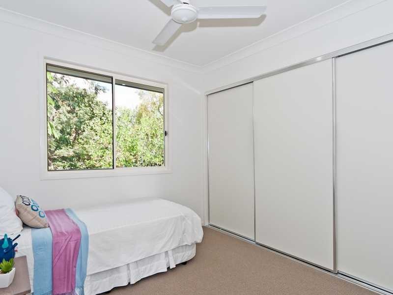 33B Margaret Street, Silkstone QLD 4304