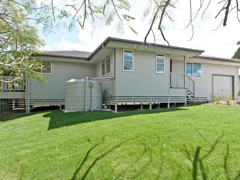 33B Margaret Street, Silkstone QLD 4304