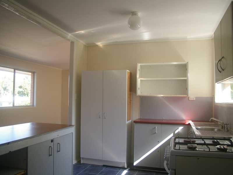 22 Gibbs Street, Riverview QLD 4303