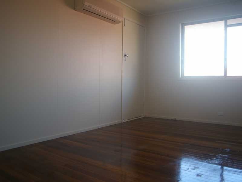 22 Gibbs Street, Riverview QLD 4303