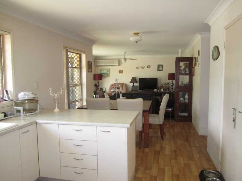 6/2 Elms Street, Bundamba QLD 4304