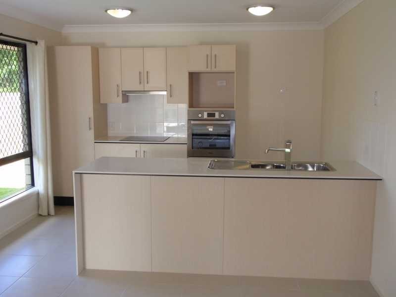 34a Macquarie Street, Silkstone QLD 4304