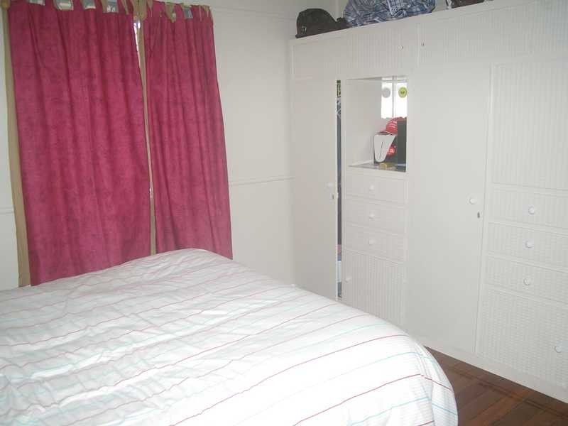 4 Bird Street, Bundamba QLD 4304