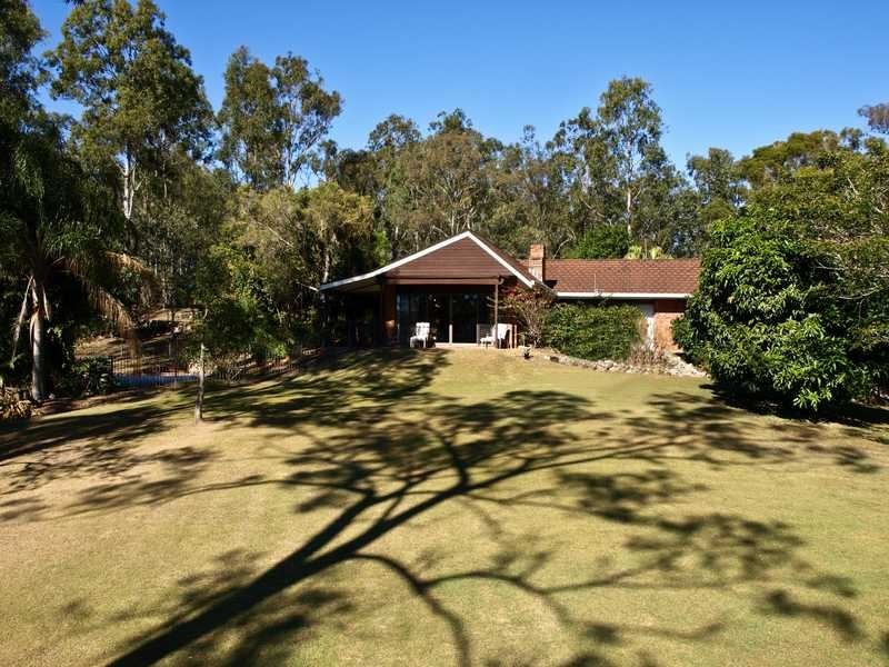 94 Candowie Cr, Karana Downs QLD 4306