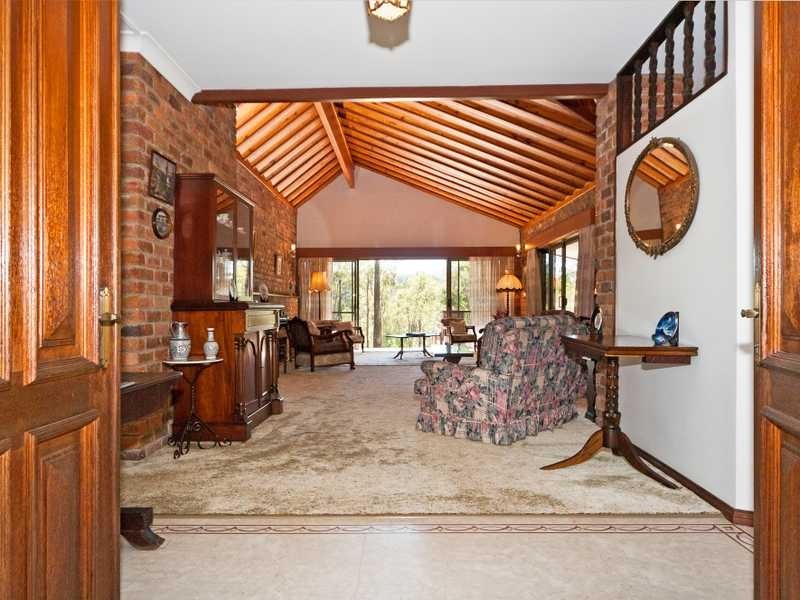 94 Candowie Cr, Karana Downs QLD 4306