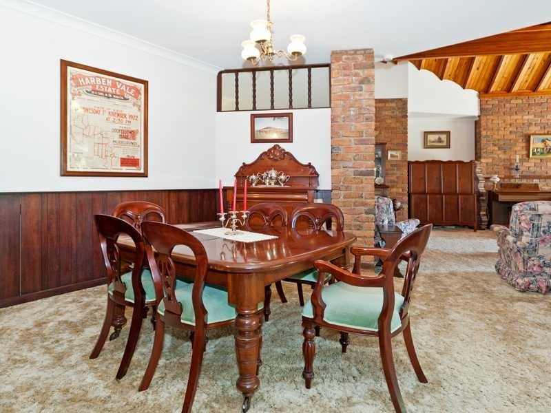 94 Candowie Cr, Karana Downs QLD 4306