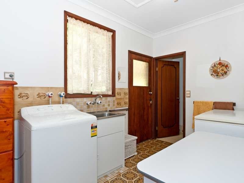 94 Candowie Cr, Karana Downs QLD 4306