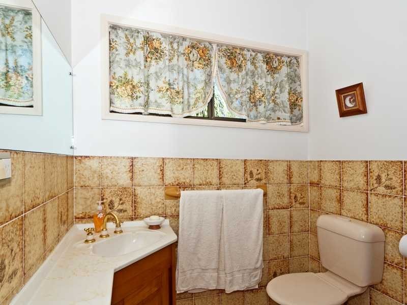 94 Candowie Cr, Karana Downs QLD 4306