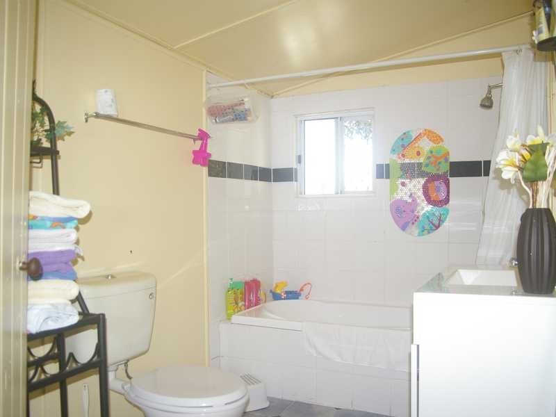 9 Blackwood Street, East Ipswich QLD 4305