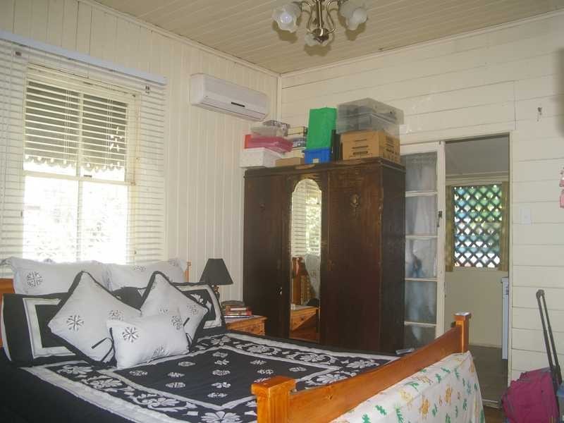 9 Blackwood Street, East Ipswich QLD 4305