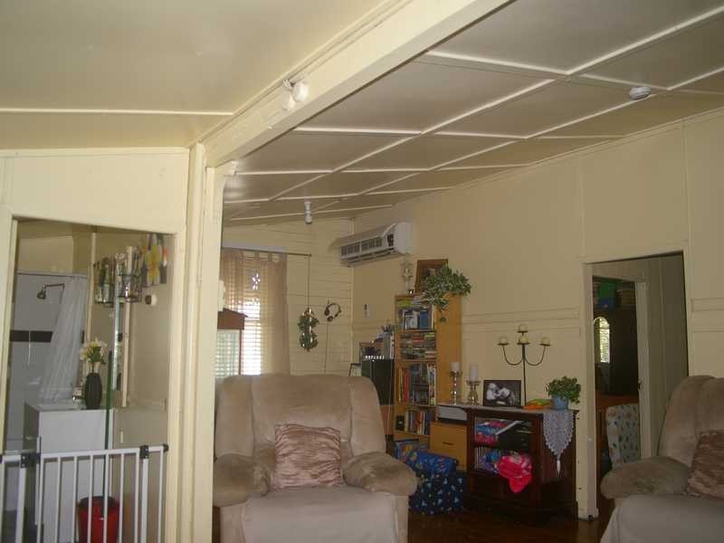 9 Blackwood Street, East Ipswich QLD 4305