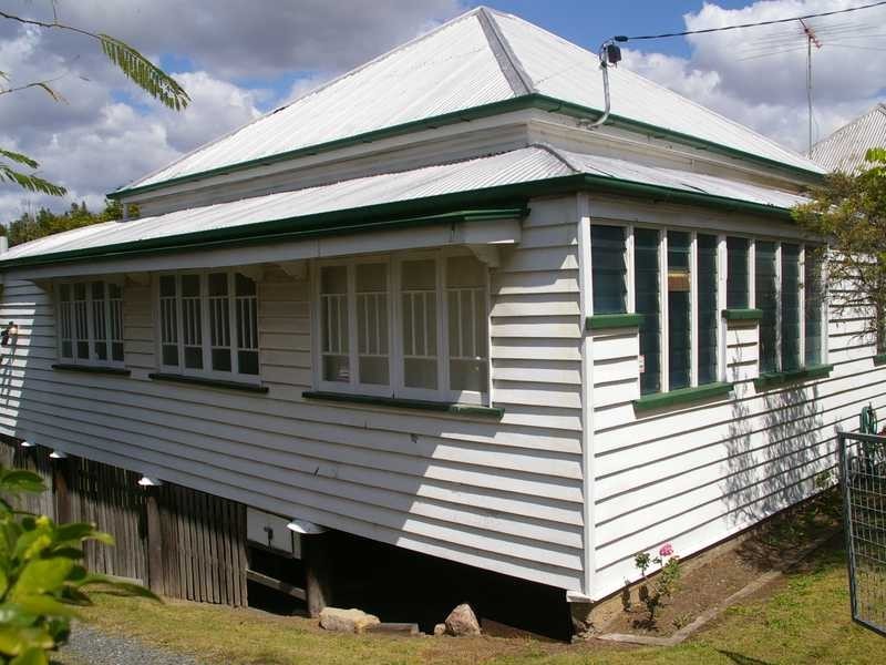 Woodend QLD 4305