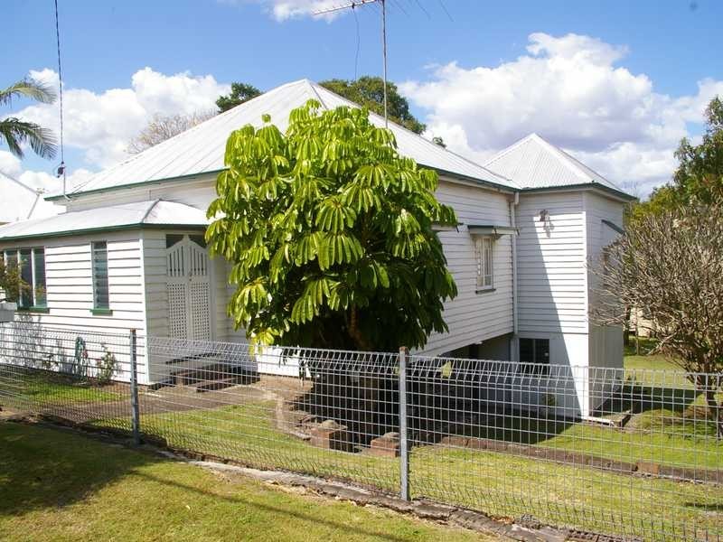 Woodend QLD 4305
