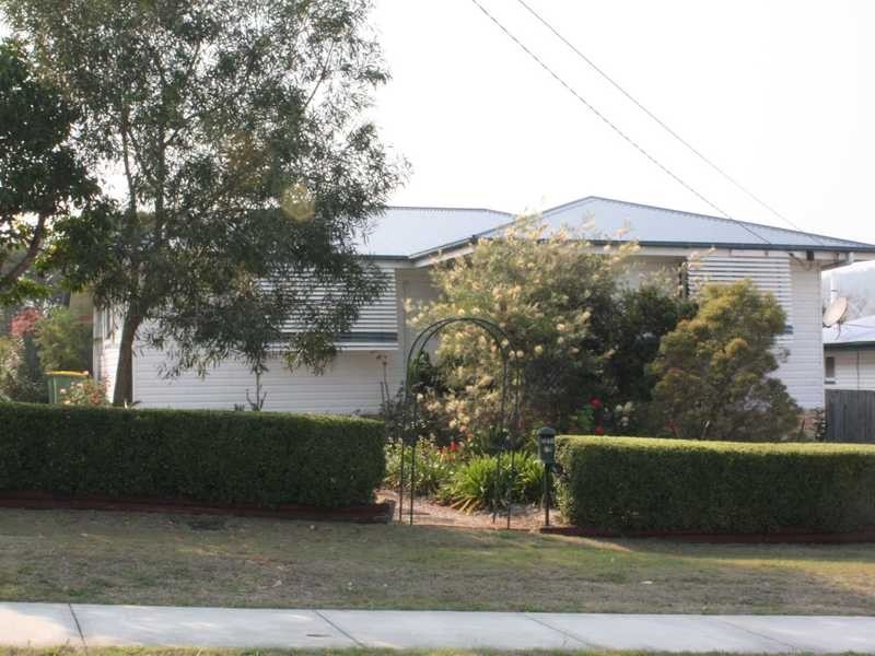 64 Alice Street, Silkstone QLD 4304