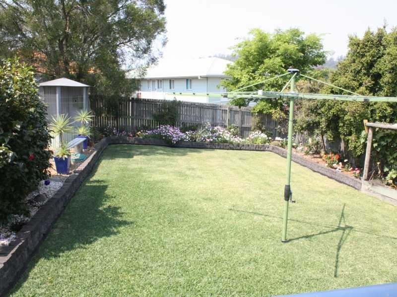 64 Alice Street, Silkstone QLD 4304
