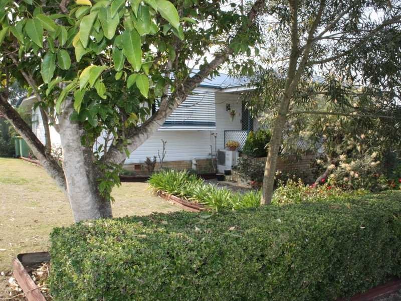 64 Alice Street, Silkstone QLD 4304