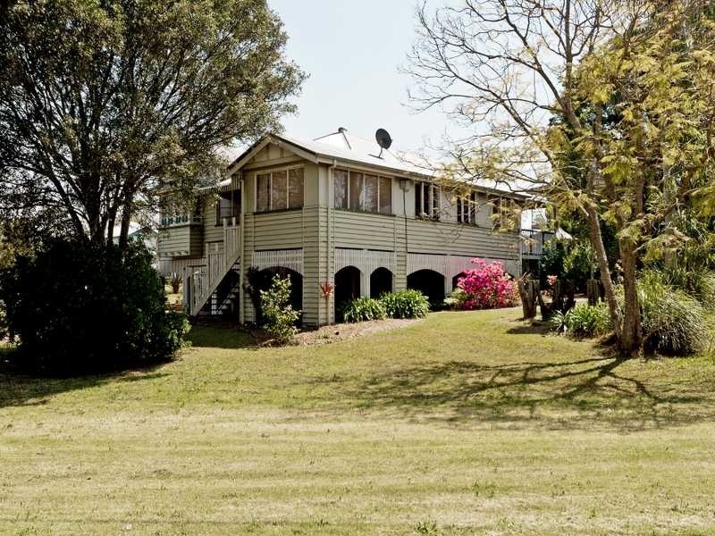 14 Vale Street, Bundamba QLD 4304