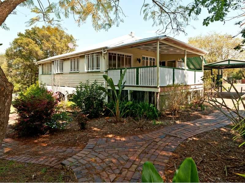 14 Vale Street, Bundamba QLD 4304