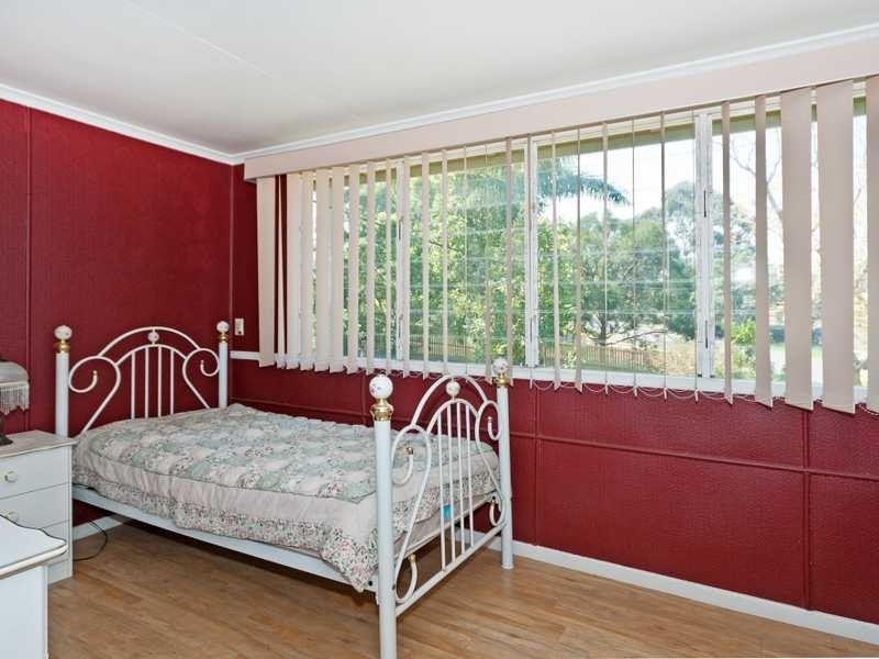 14 Vale Street, Bundamba QLD 4304