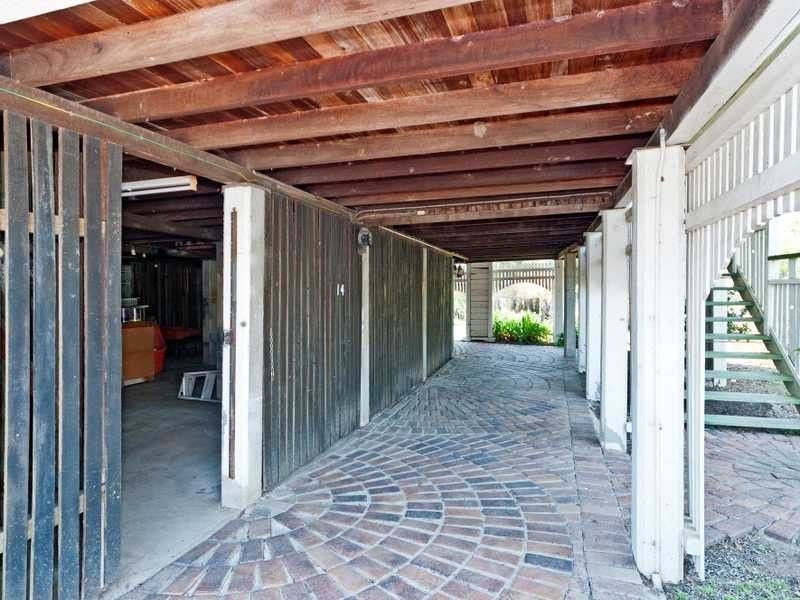 14 Vale Street, Bundamba QLD 4304