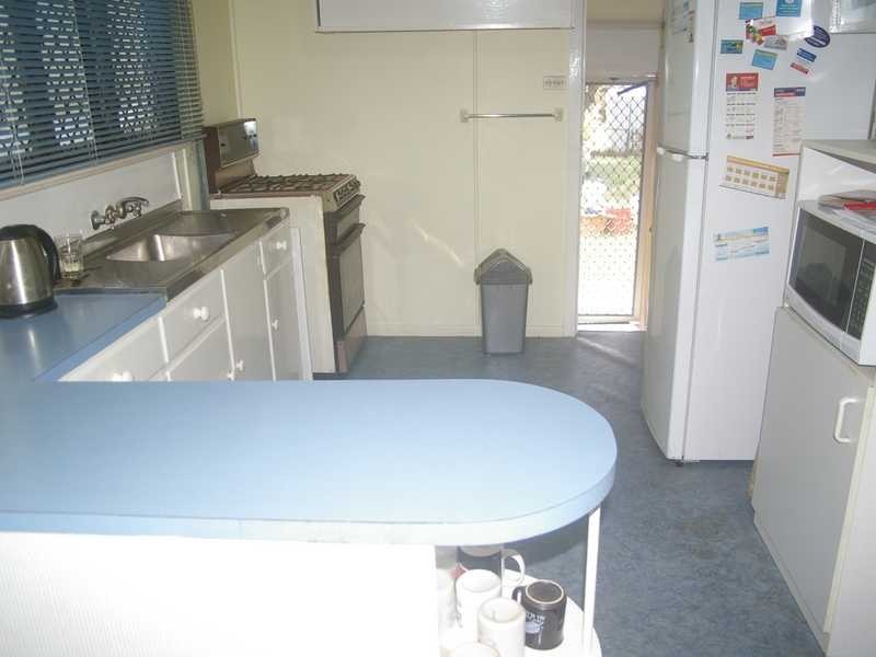14 Edgar Street, Eastern Heights QLD 4305