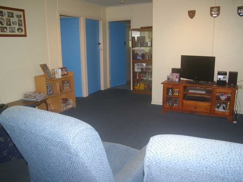 14 Edgar Street, Eastern Heights QLD 4305