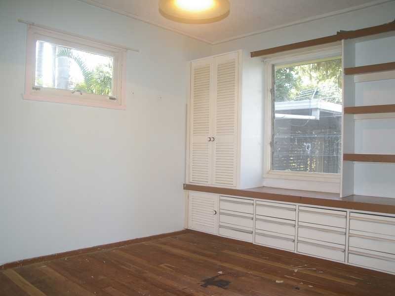 19 Jardine Street, Leichhardt QLD 4305