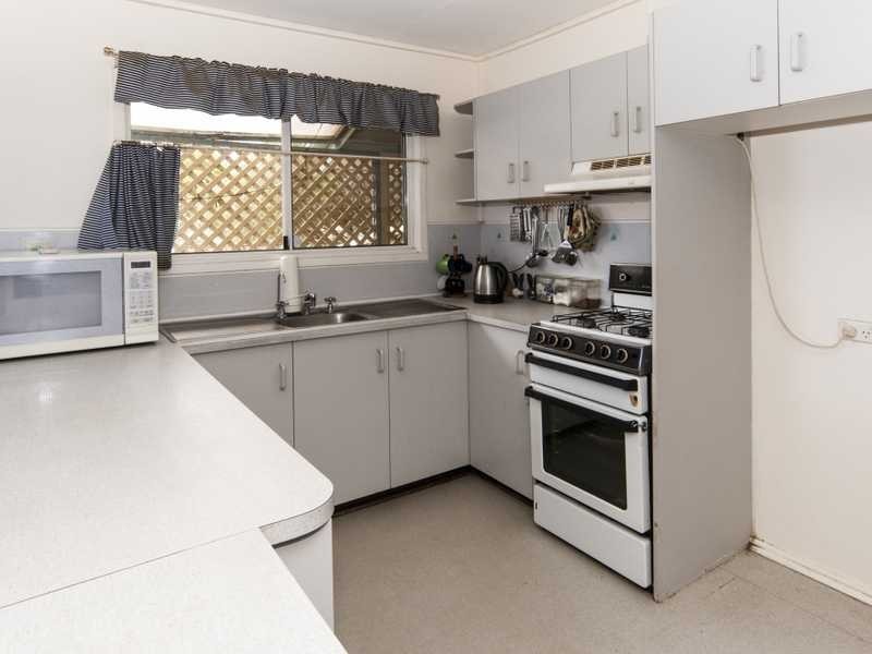 25 Bass Street, Leichhardt QLD 4305