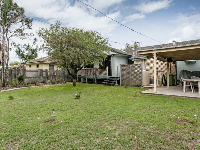 25 Bass Street, Leichhardt QLD 4305