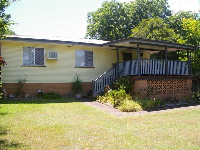 64 Bergin Street, North Booval QLD 4304