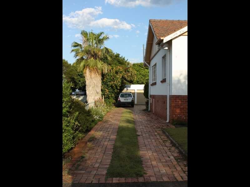 40 Hamilton Street, Booval QLD 4304