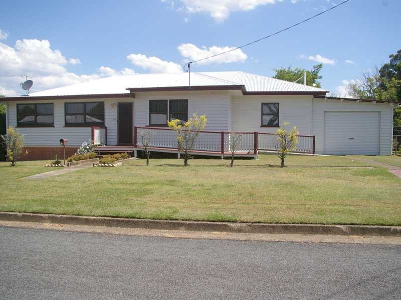 25 Dorothy Street, Silkstone QLD 4304