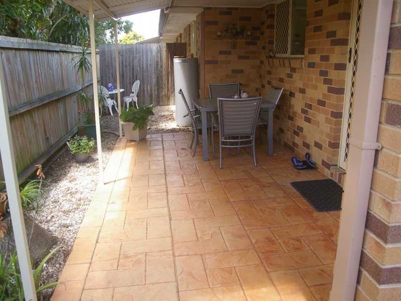 4/19a Dudleigh Street, Booval QLD 4304