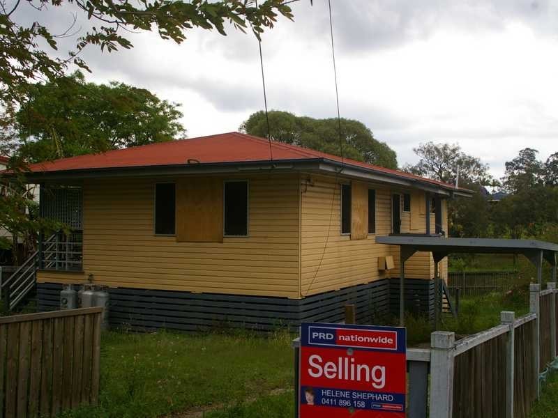 107 Brisbane Road, Riverview QLD 4303