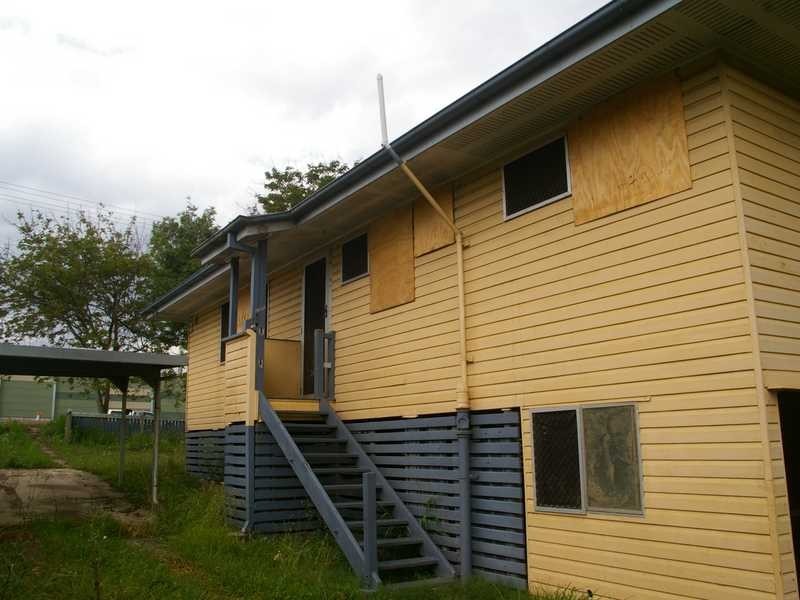 107 Brisbane Road, Riverview QLD 4303